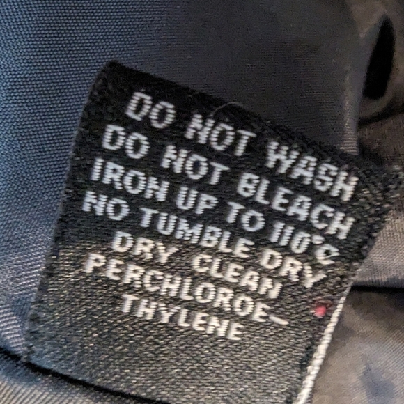 Black swing coat, wool blend woman's Size Medium - Picture 3 of 12